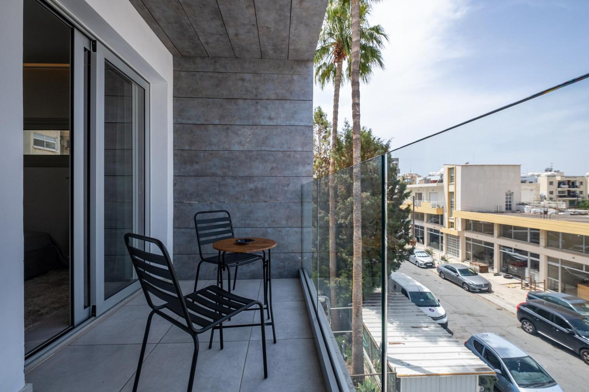 Georgiana Suites Larnaca Exteriör bild