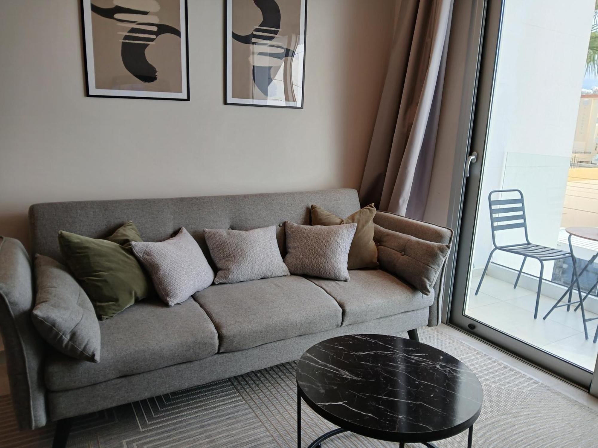 Georgiana Suites Larnaca Rum bild