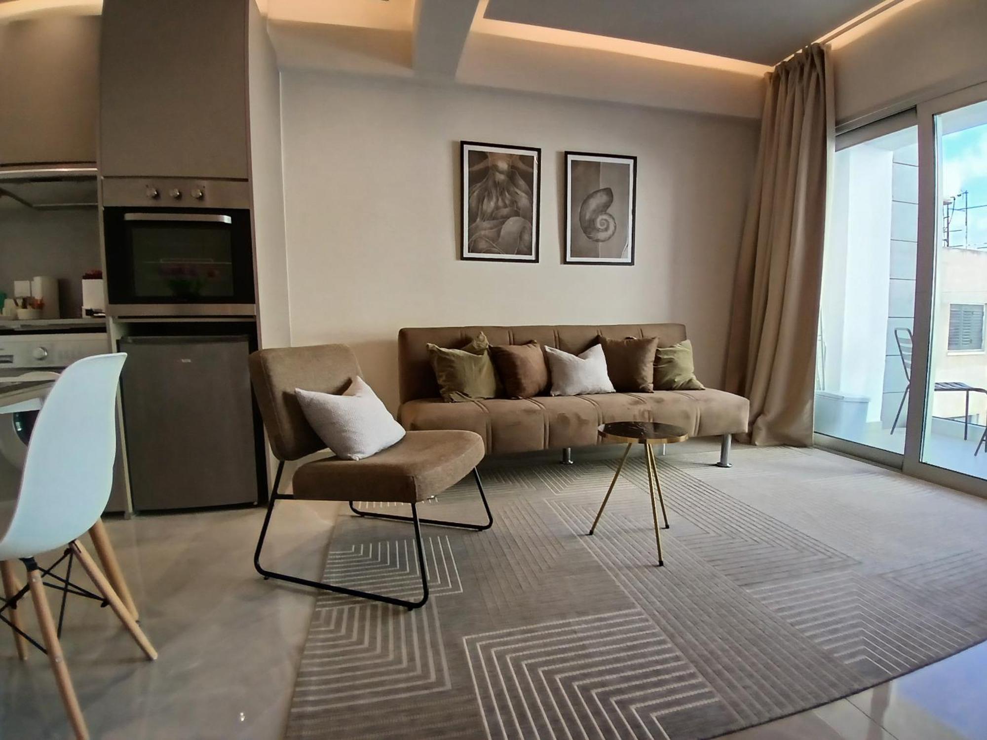 Georgiana Suites Larnaca Rum bild