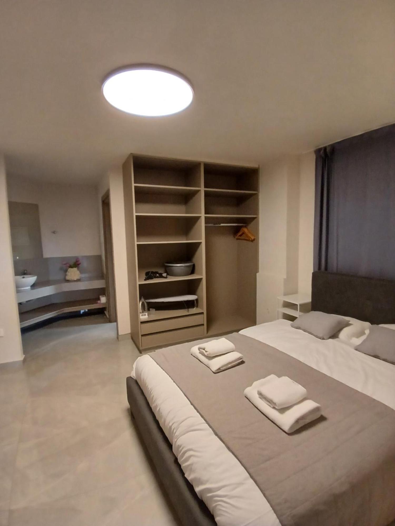 Georgiana Suites Larnaca Rum bild