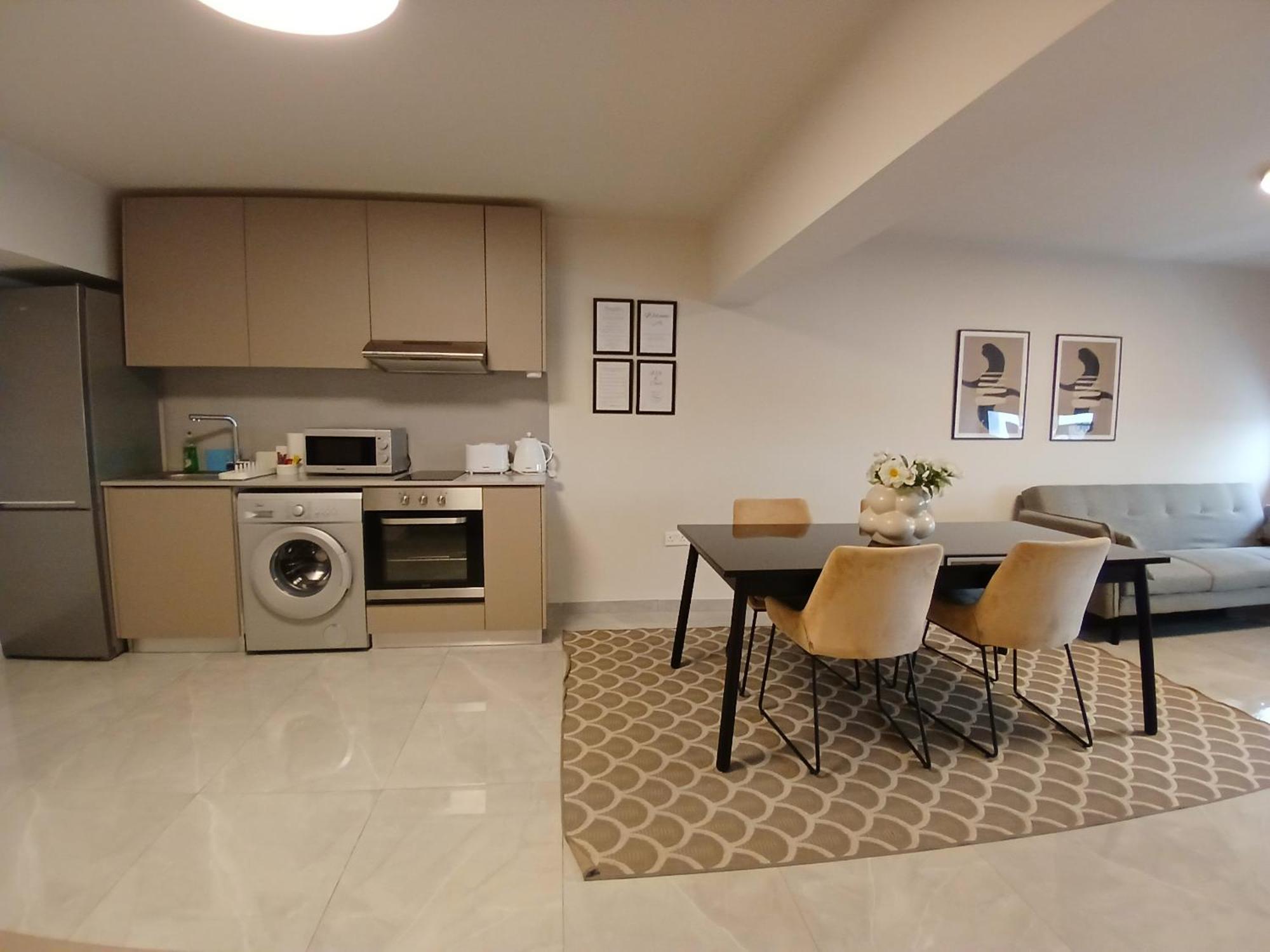 Georgiana Suites Larnaca Rum bild